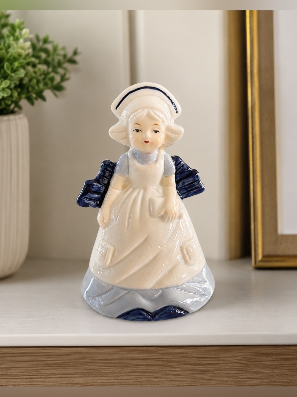 Dutch Girl Nurse Bell Figurine Blue White Delft Porcelain Vtg 4.5" Graduation
